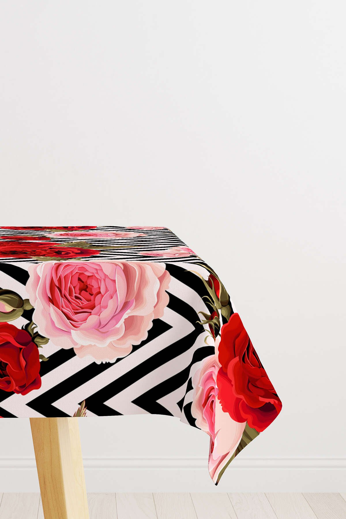 Kırmızı Pembe Çiçek Desenli Dijital Baskılı Masaörtüsü OTYK471-MS