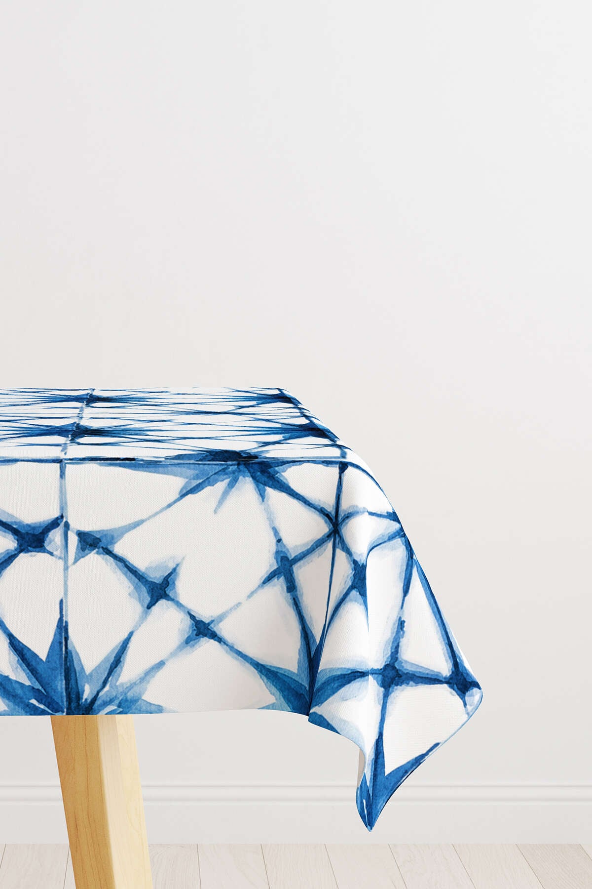 Mavi Beyaz Soyut Dekoratif Masaörtüsü CGH187-MS
