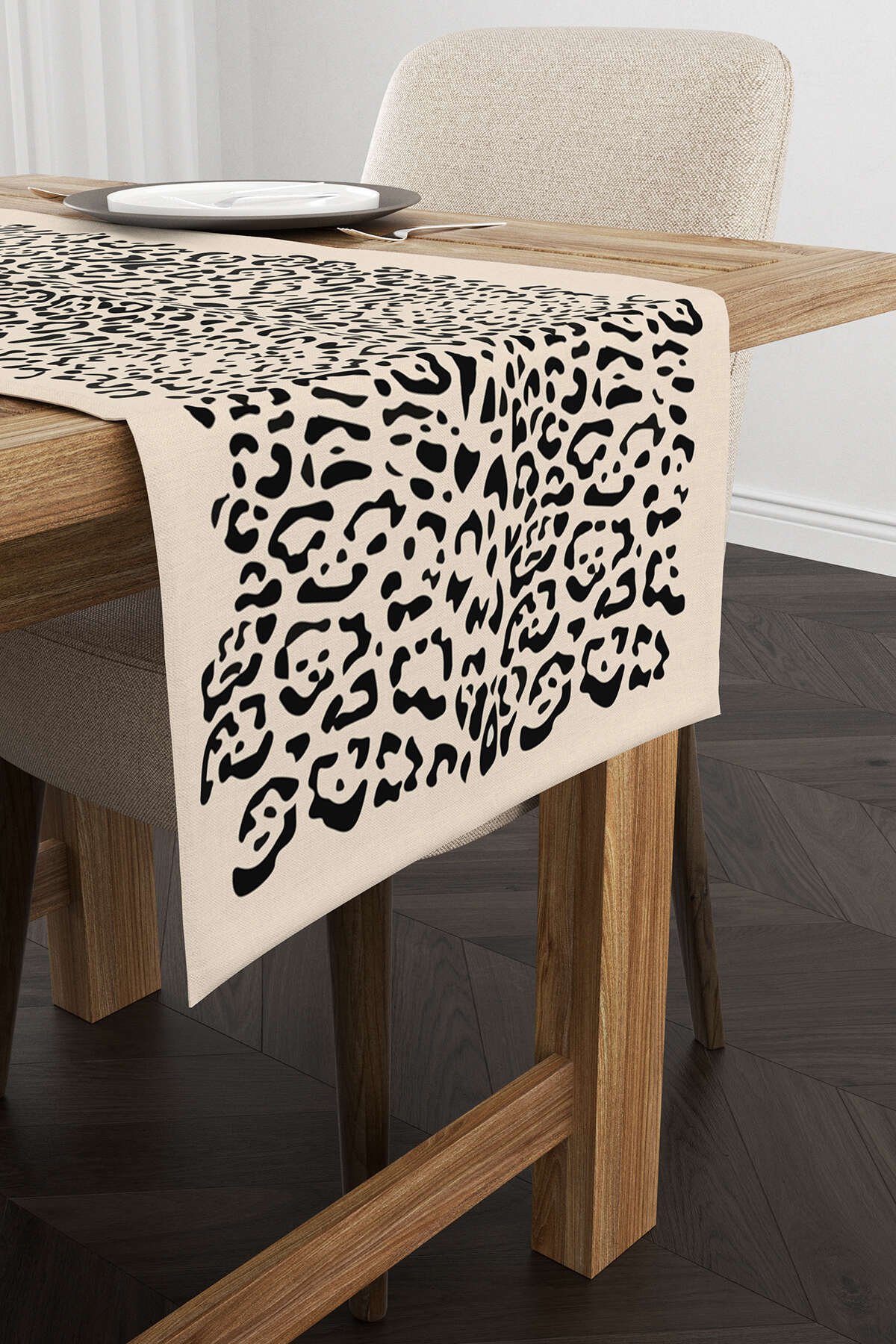 Siyah Bej Leopar Desenli Dijital Baskı Runner - CGH363-RN