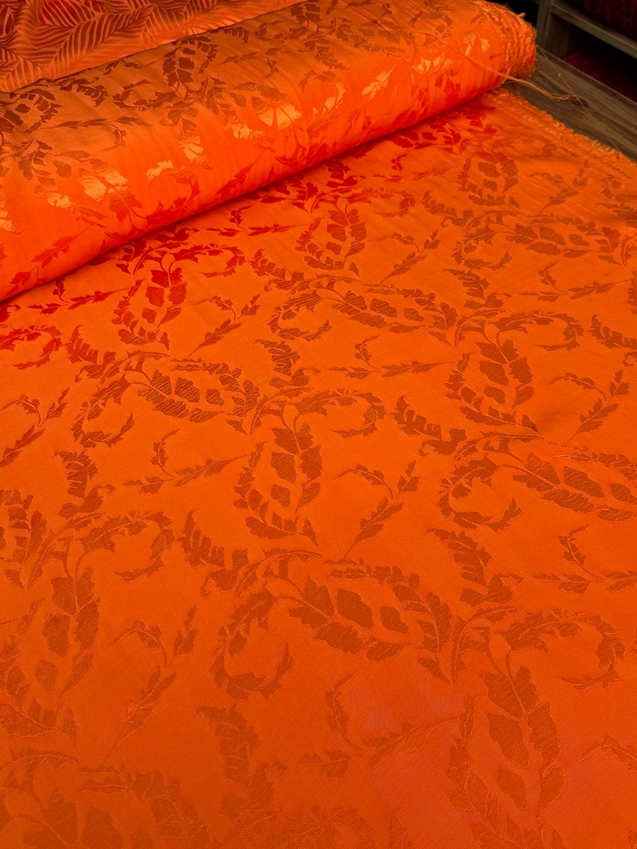 Zeymra Turuncu Yaprak Desen Jakarlı Javanez - Çiftlik Sattıran Kumaş 