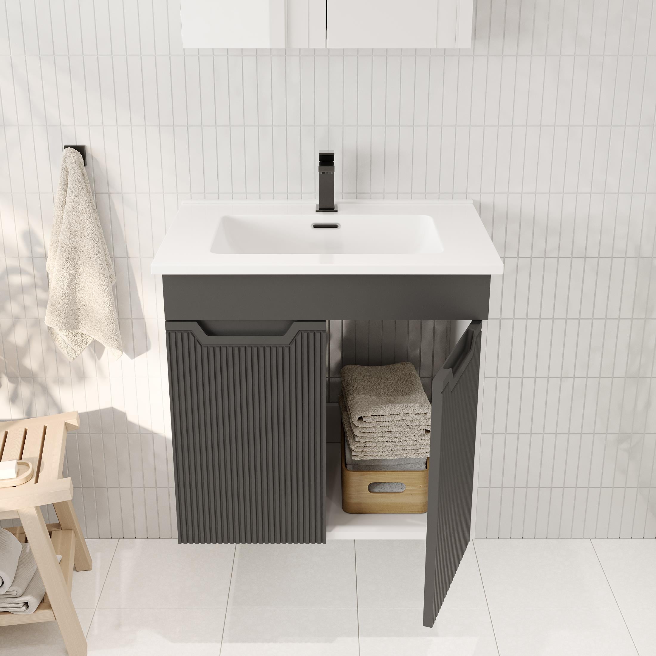 BANYO DOLABI AYNALI CNC İŞLEMELİ MEMBRAN KAPAKLI 65 cm