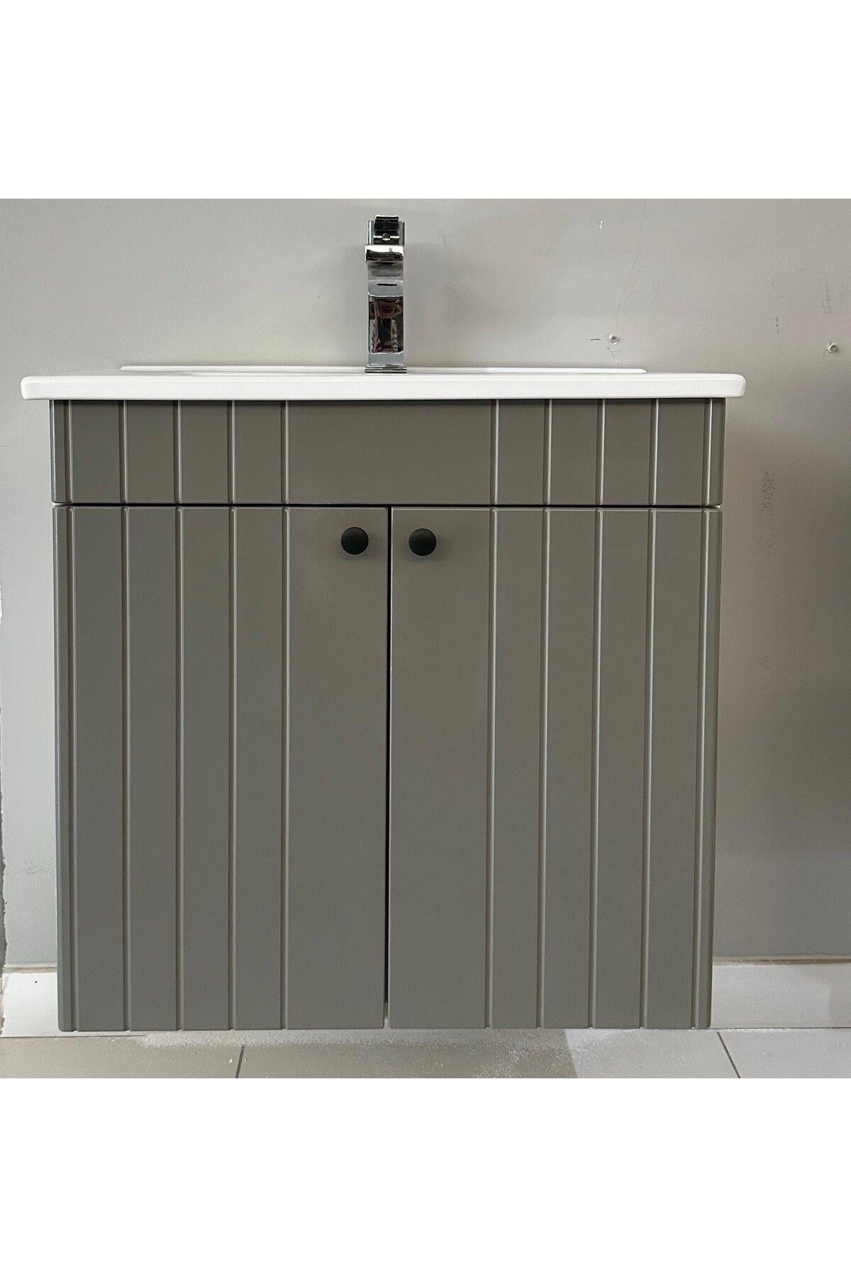 BANYO DOLABI AYNALI CNC İŞLEMELİ MEMBRAN KAPAKLI 65 cm