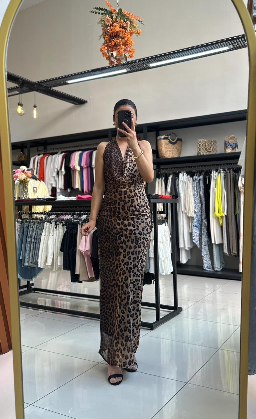 Sırt Dekolteli Leopar Elbise