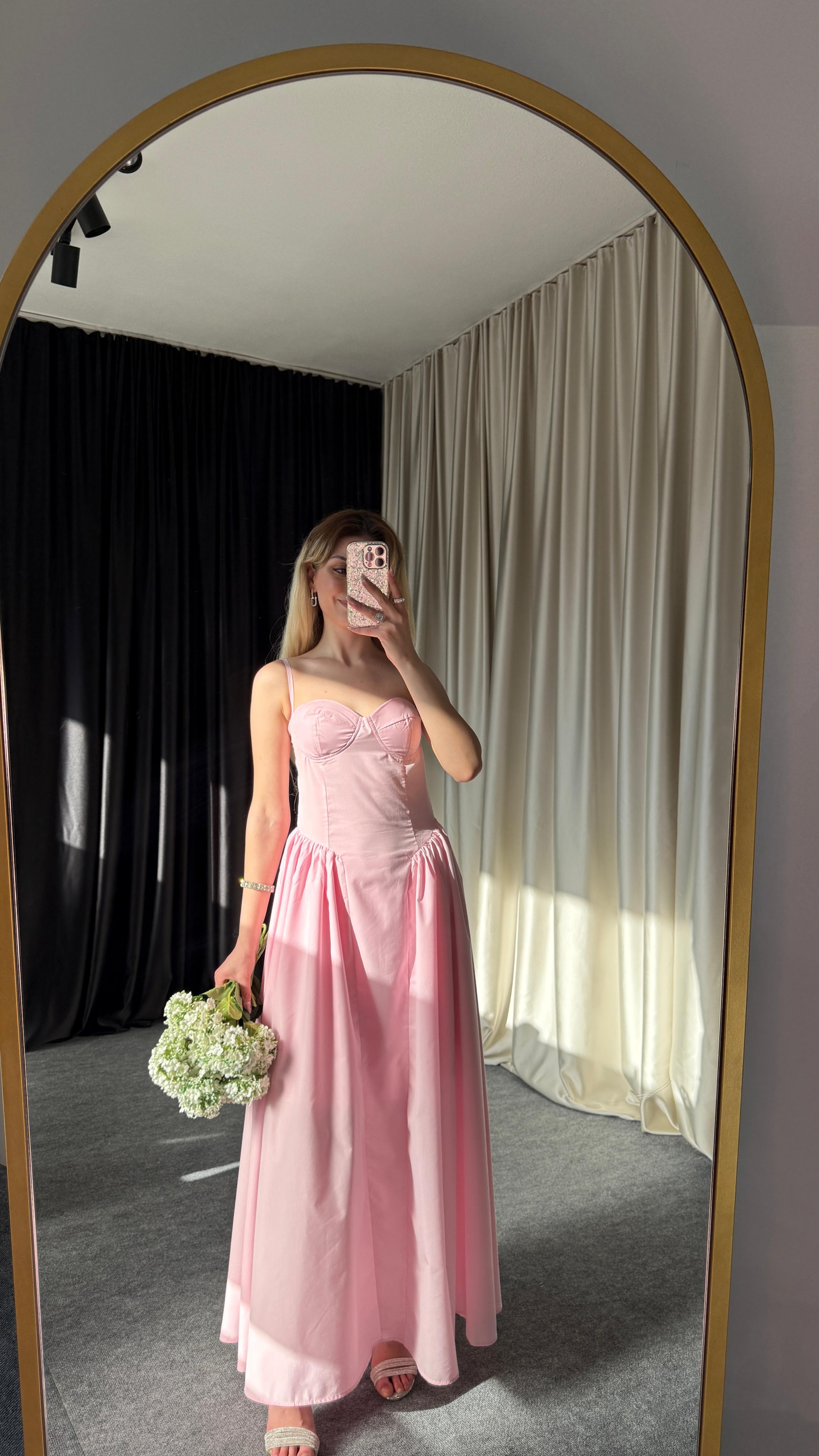 PRENSES PEMBE ELBİSE