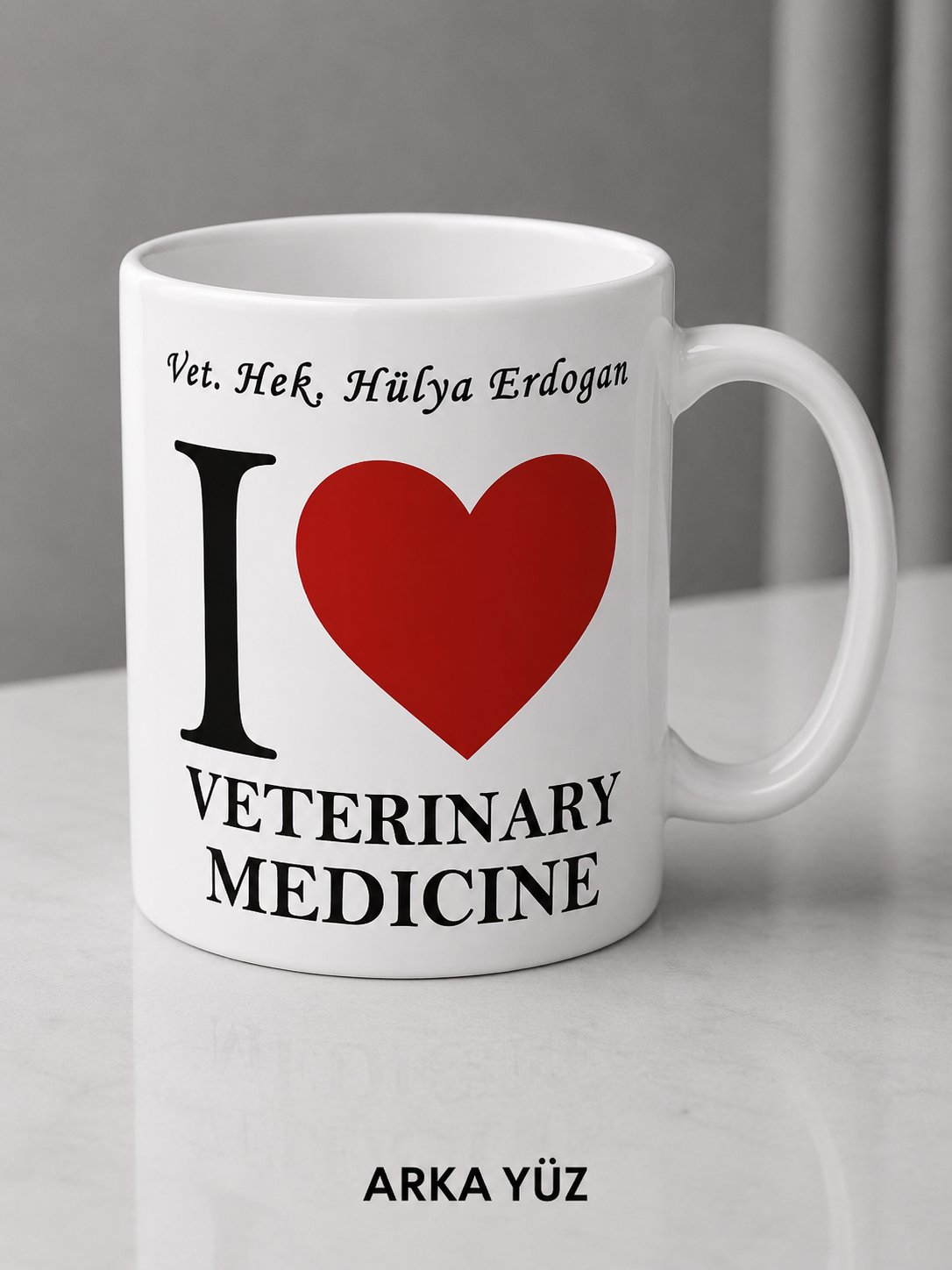Love Veterinary At İskelet Kupa (İsme Özel)