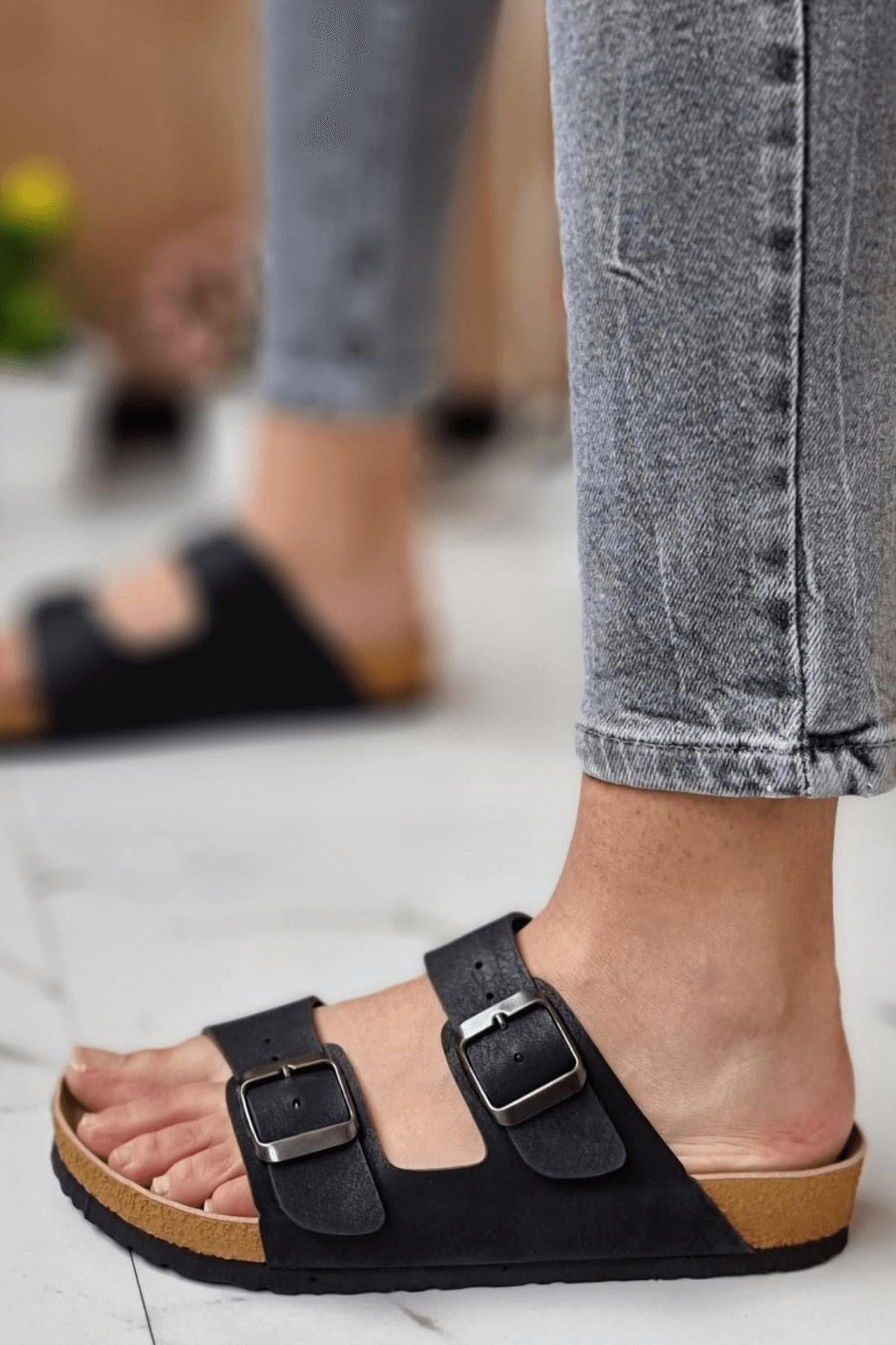 Angel Unisex Ortopedik Tabanlı Terlik Çift Bantlı Tokalı Günlük Rahat Ev & Dışarı Terliği