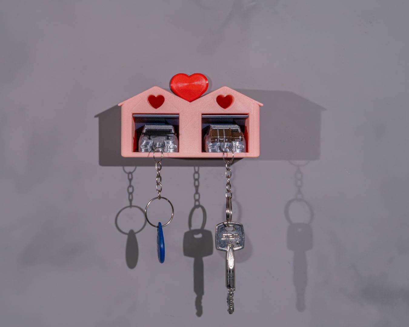 Aşk Garajı Anahtarlık & Uzaktan Kumanda Tutucu – Love Garage Keychain & Remote Holder