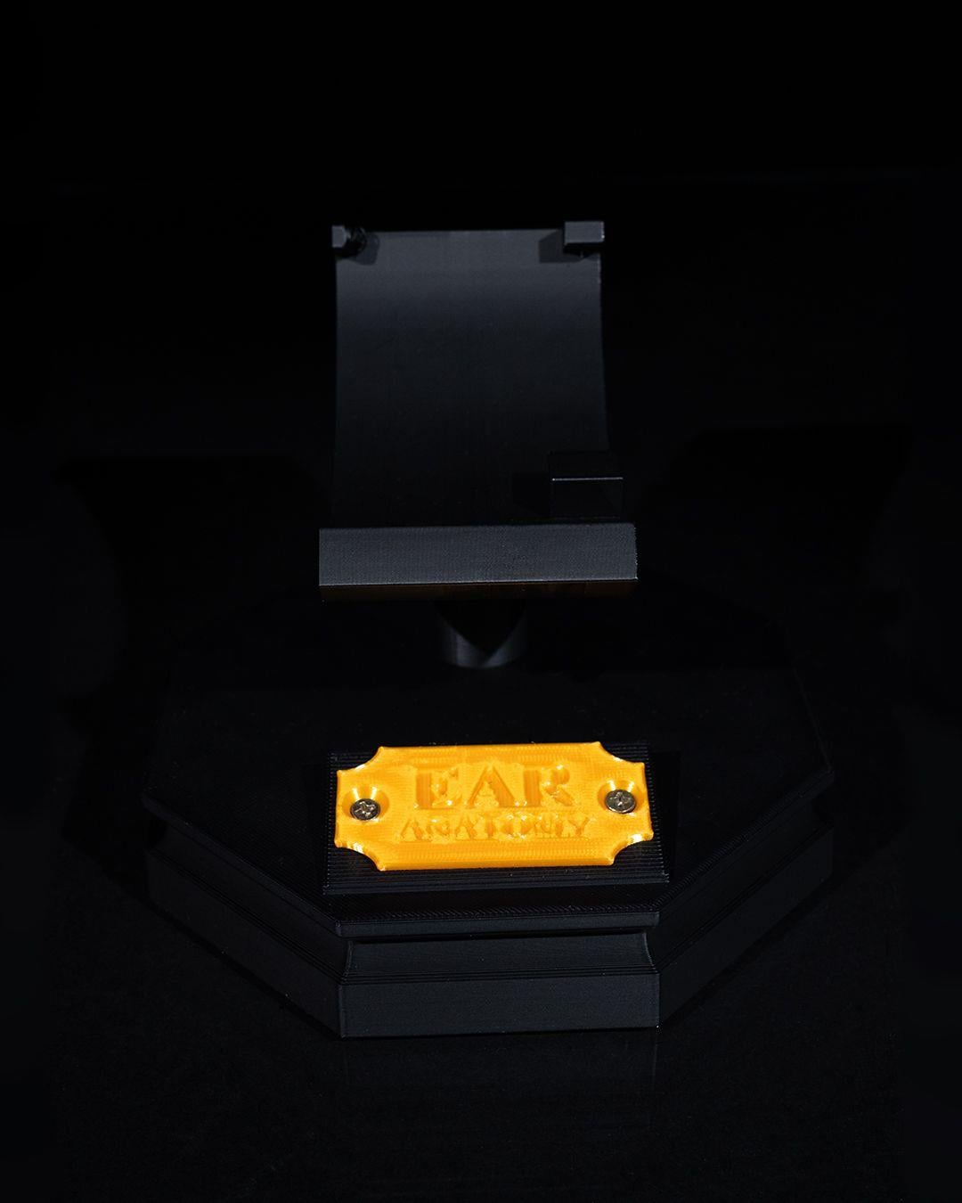 dis-ve-ic-kulak-modeli--5d8d-.jpg