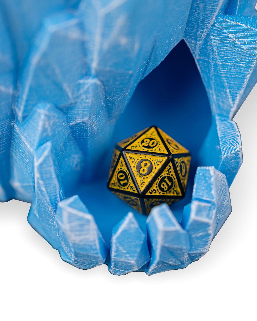 frostbite-shard-can-holder-and-dice-to-532755.jpg