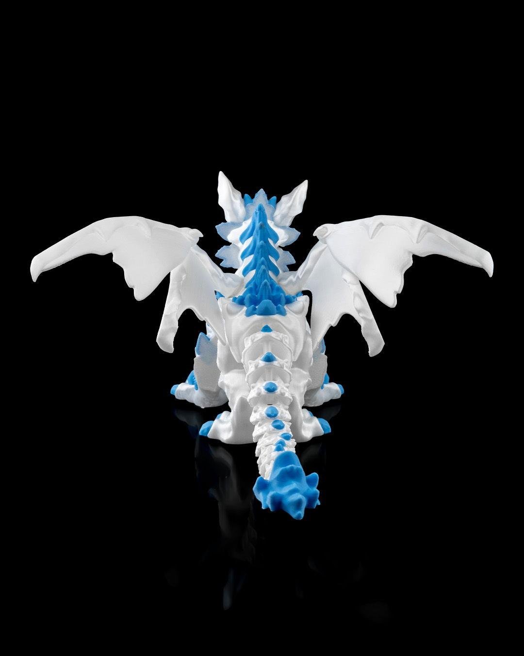 frosty-dragon-figuru--06a3-.jpg