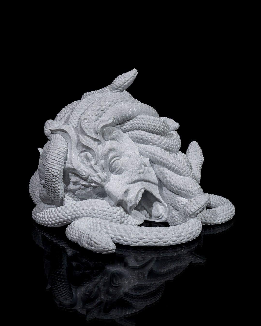 gorgon-un-sonu-zar-kulesi-70-4c3.jpg