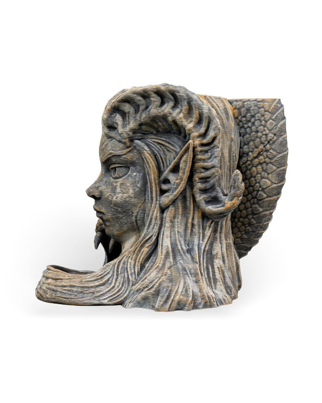 infernal-gambit-can-holder-and-dice-to-8939-1.jpg