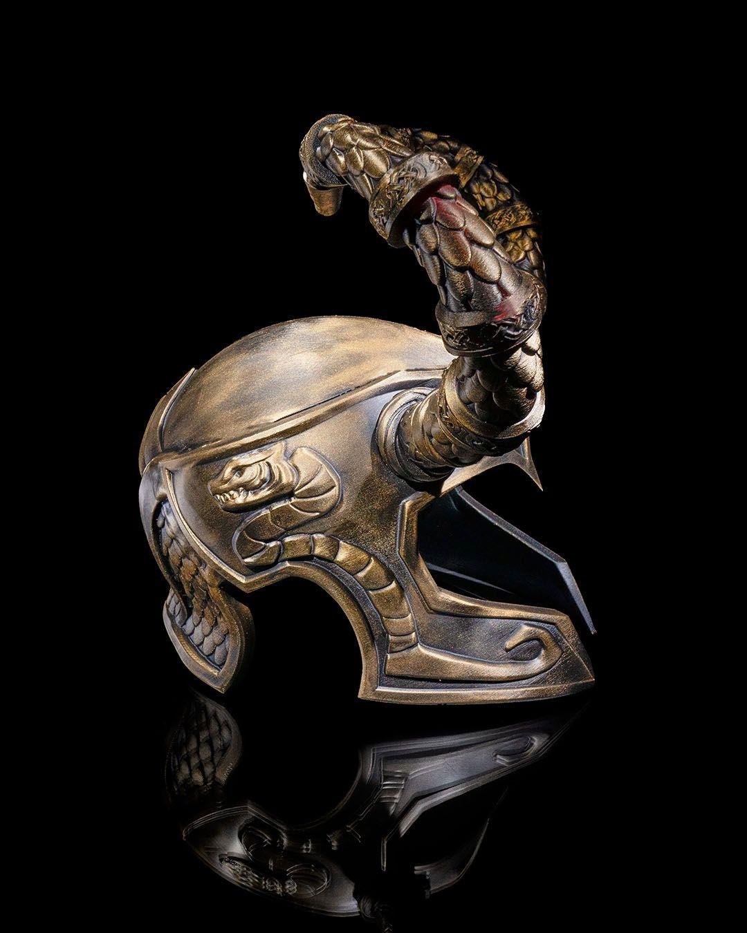 loki-nin-migferi-714a33.jpg