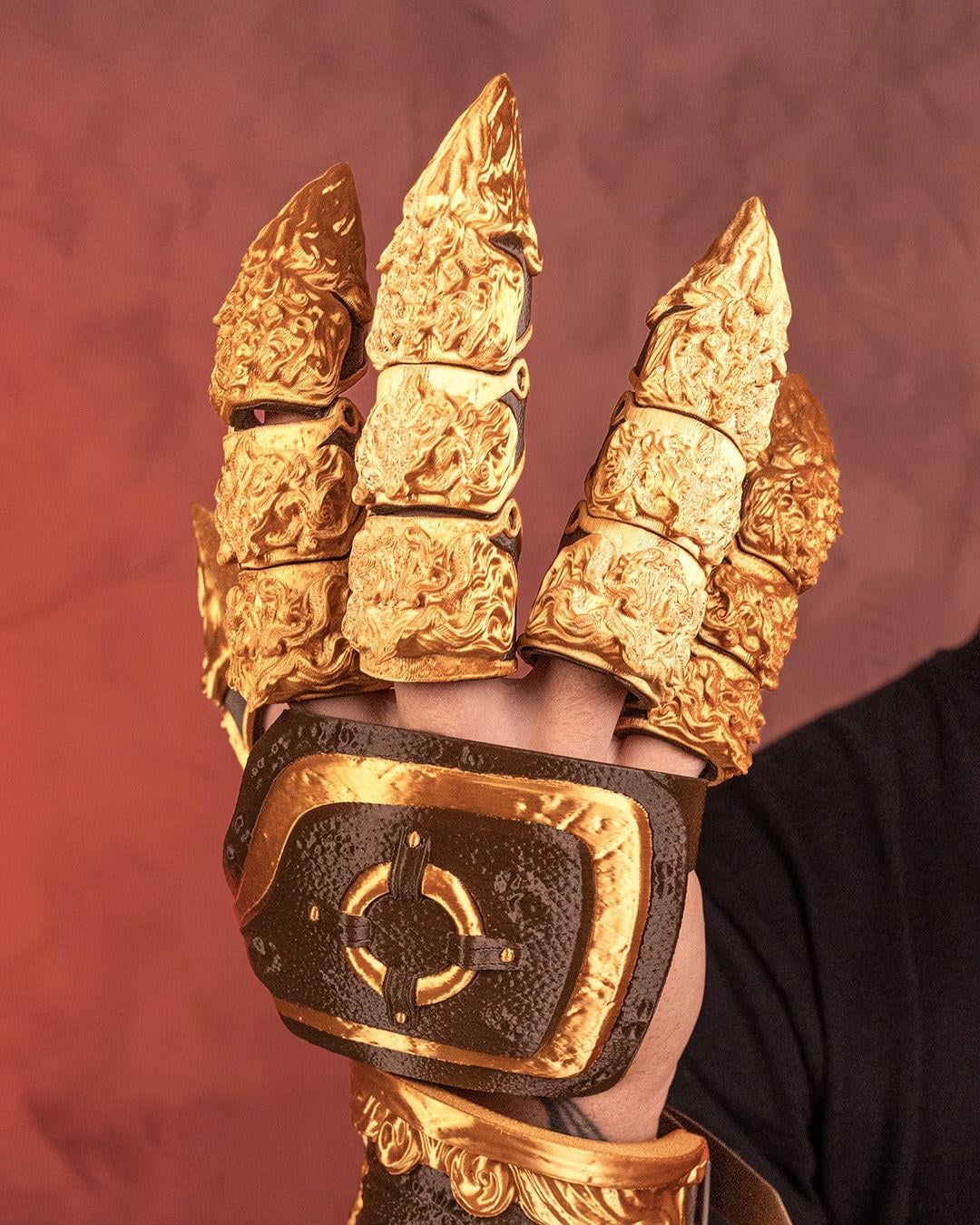 mystic-roar-gauntlet-and-vambrace-figu-8144-8.jpg