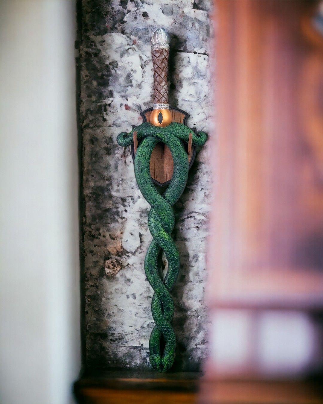 ouroboros-kilici-4bca-b.jpg