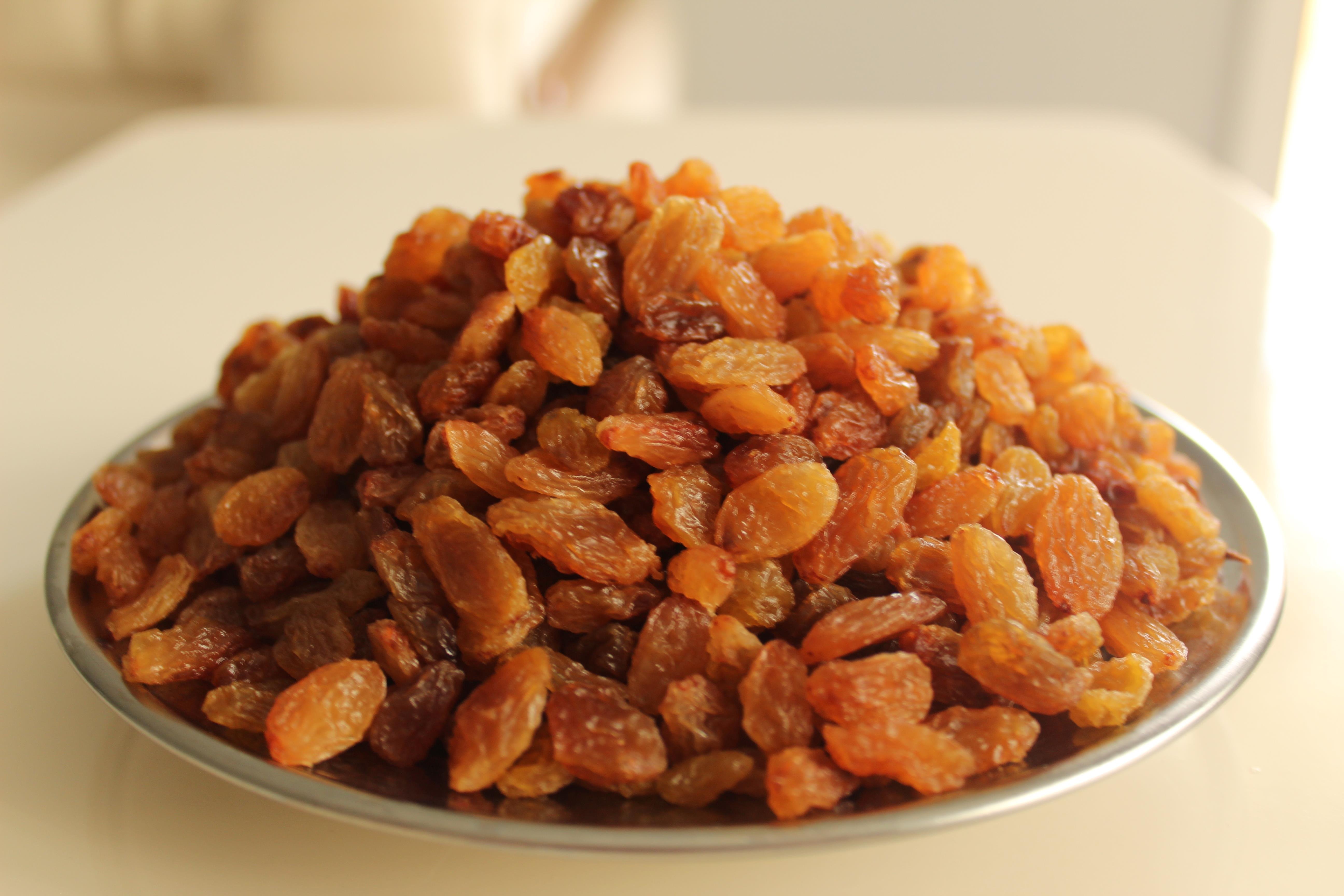 Kuru Üzüm 