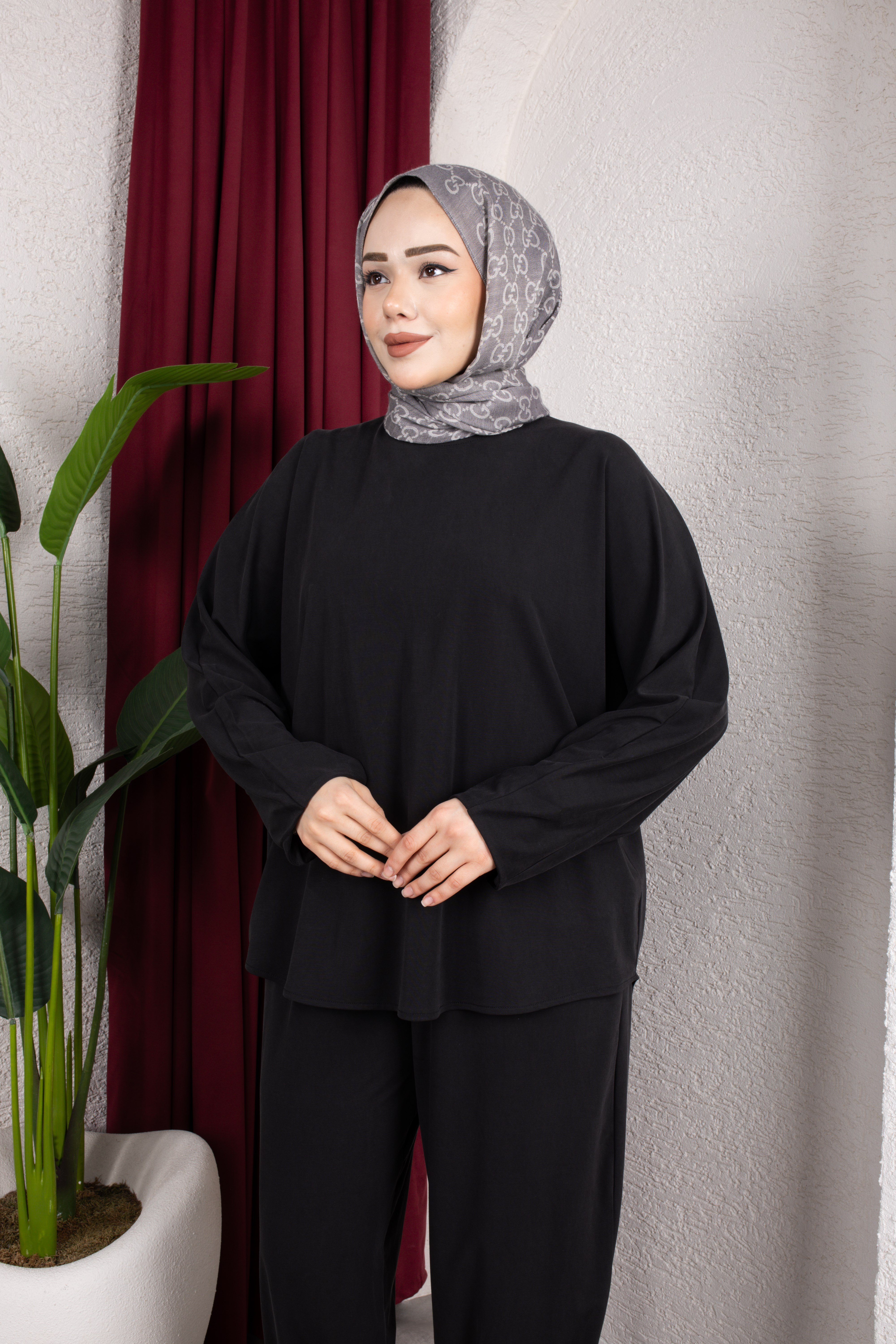 Mudra Takım | Siyah
