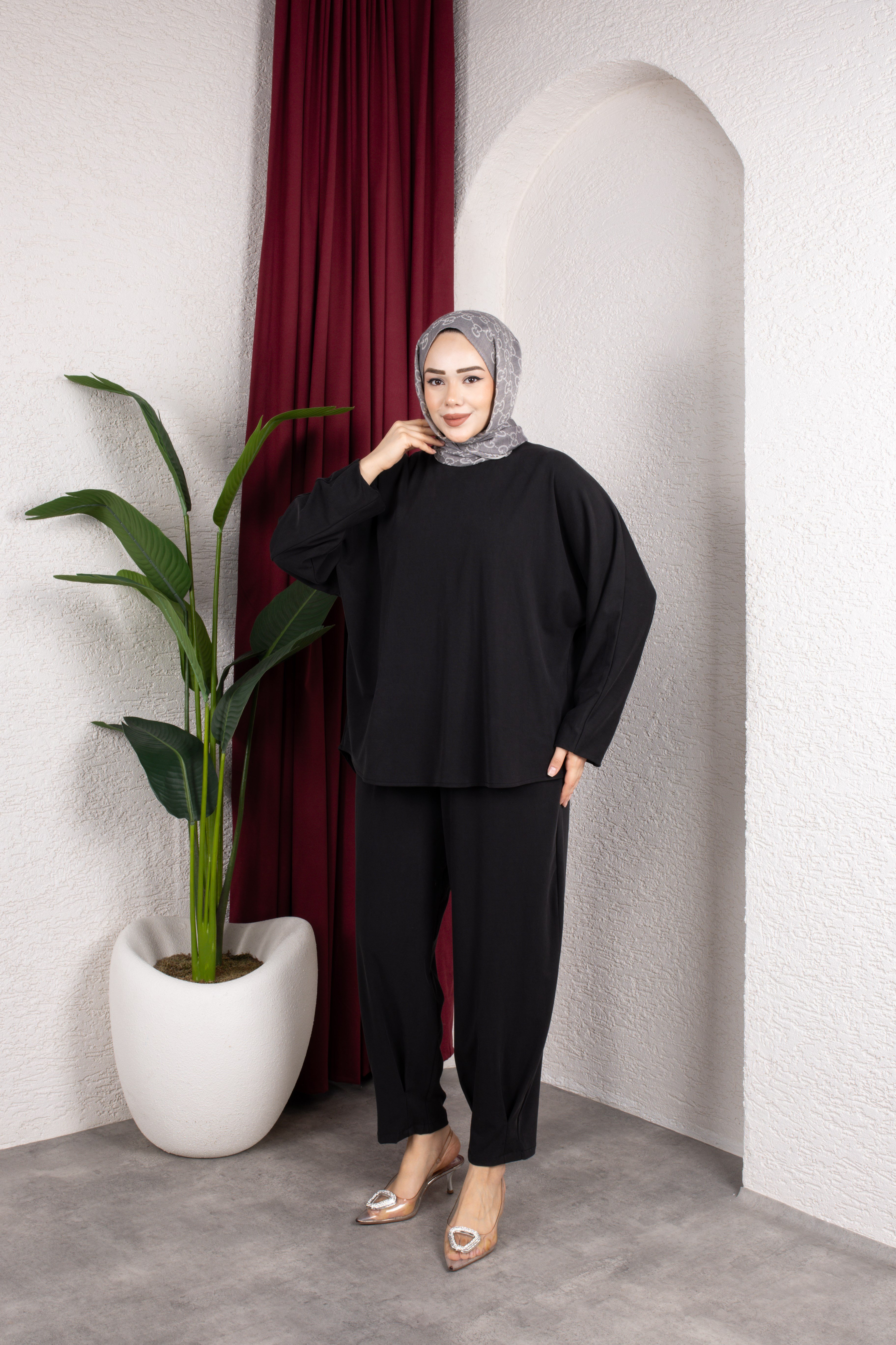 Mudra Takım | Siyah