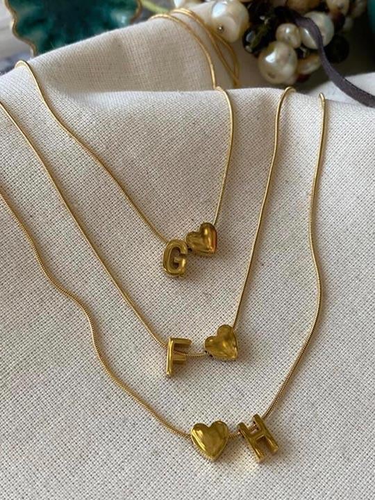 Çelik Kalp Charmlı Harf Kolye