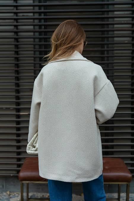 Ekru Balıksırtı Oversize Kaşe Kaban
