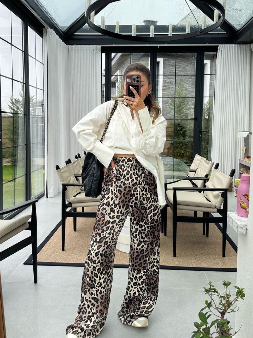 Leopar Desenli Beli Lastikli Saten Pantolon