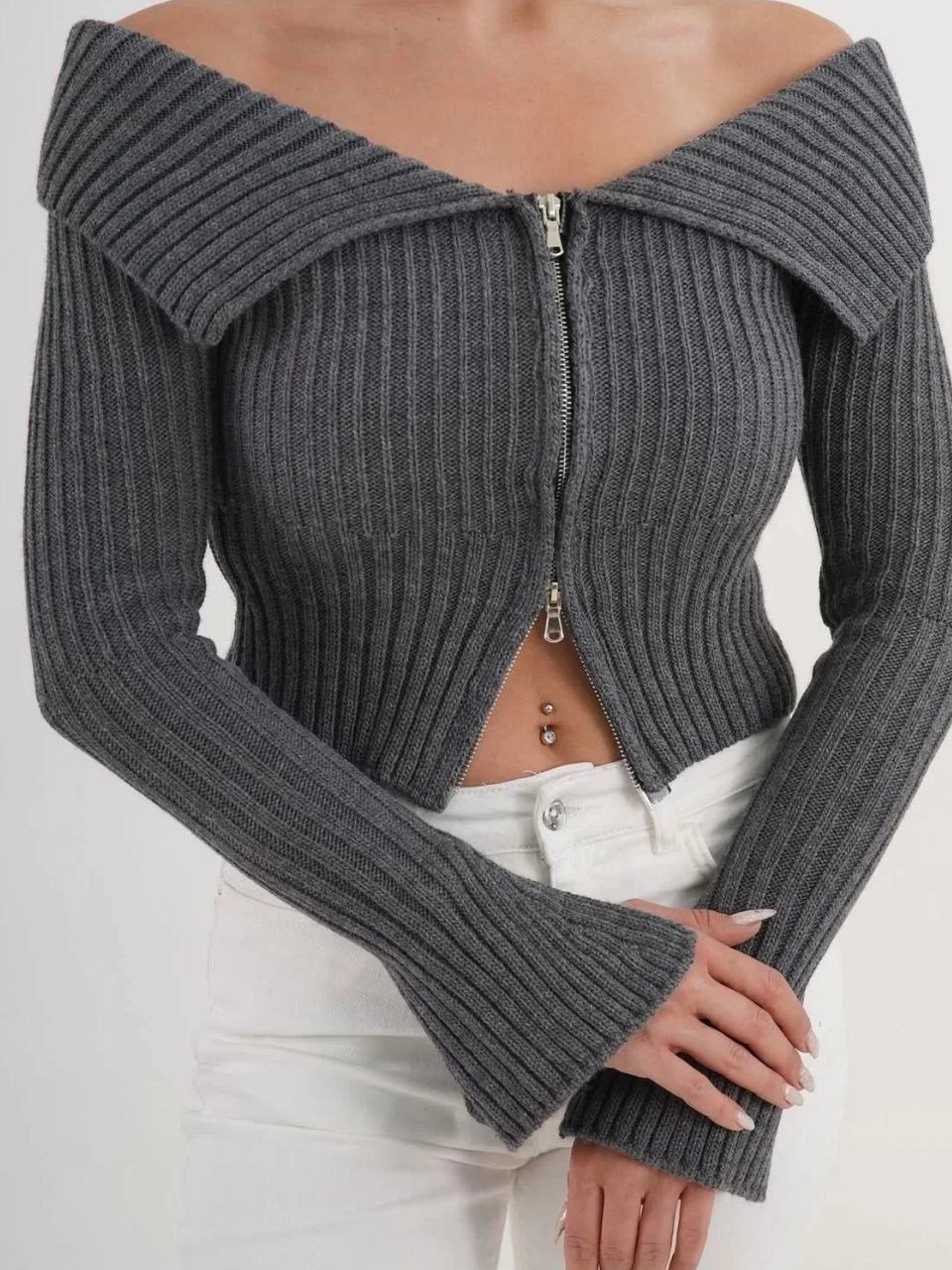 Madonna Yaka Fermuarlı Triko Crop Hırka