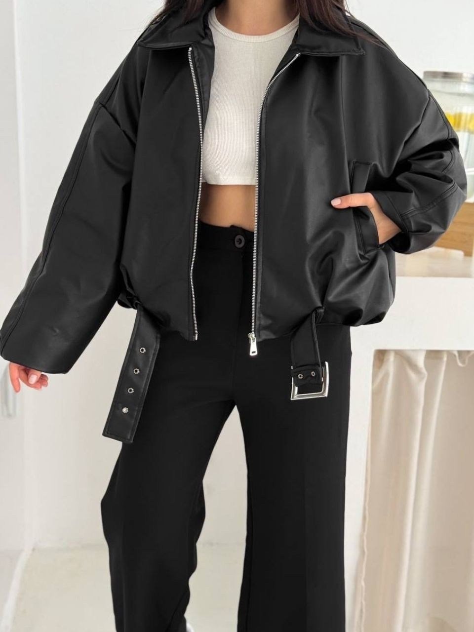 Siyah Kemerli Yarasa Kol Oversize Deri Ceket