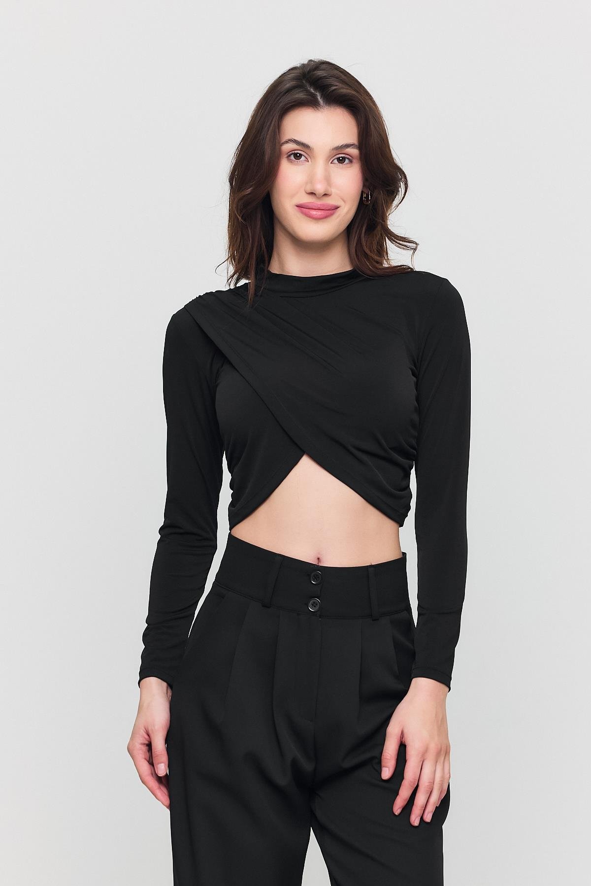 Kadın Siyah Crop Verev Bluz