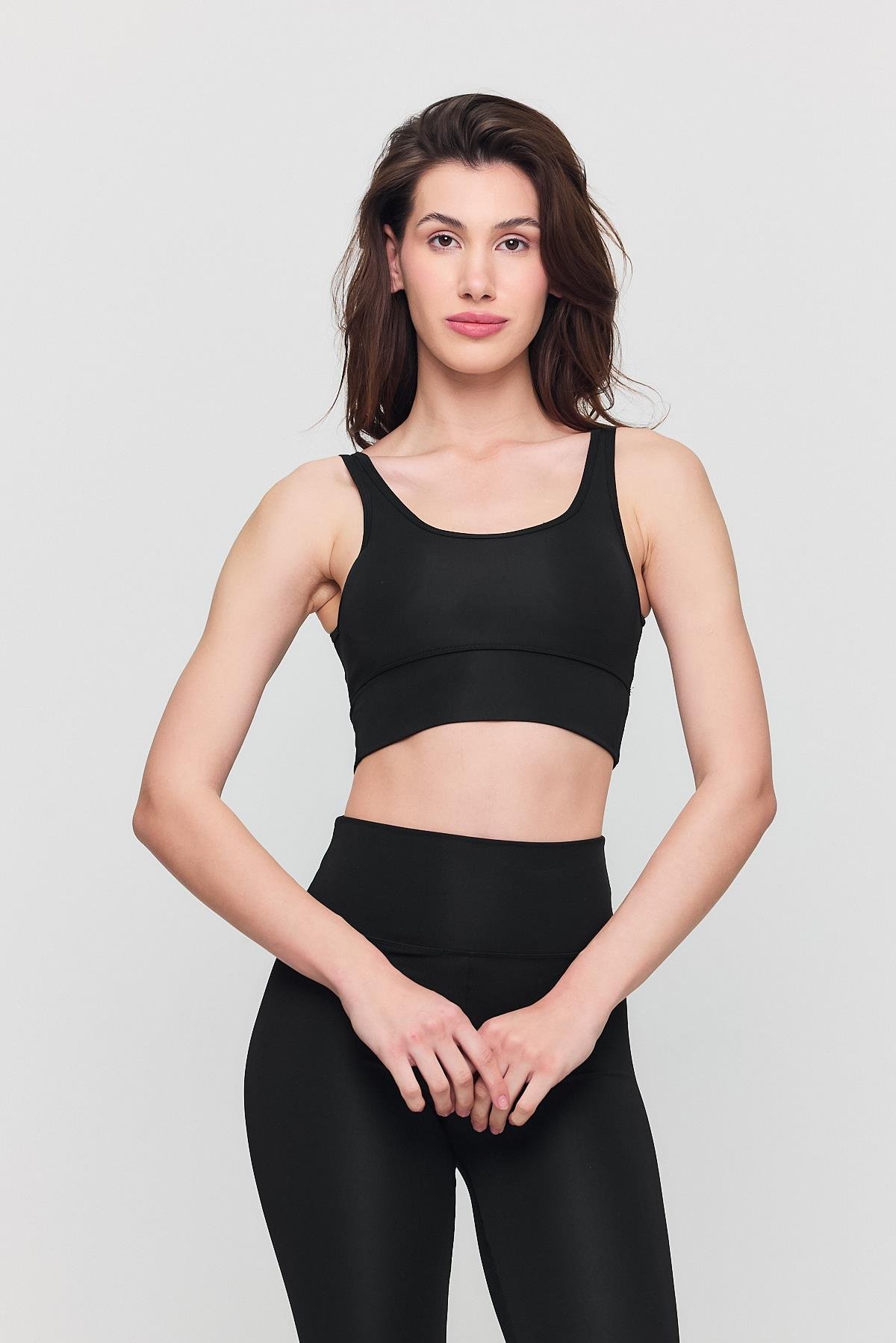 Kadın Toparlayıcı Pedli Siyah Spor Bra