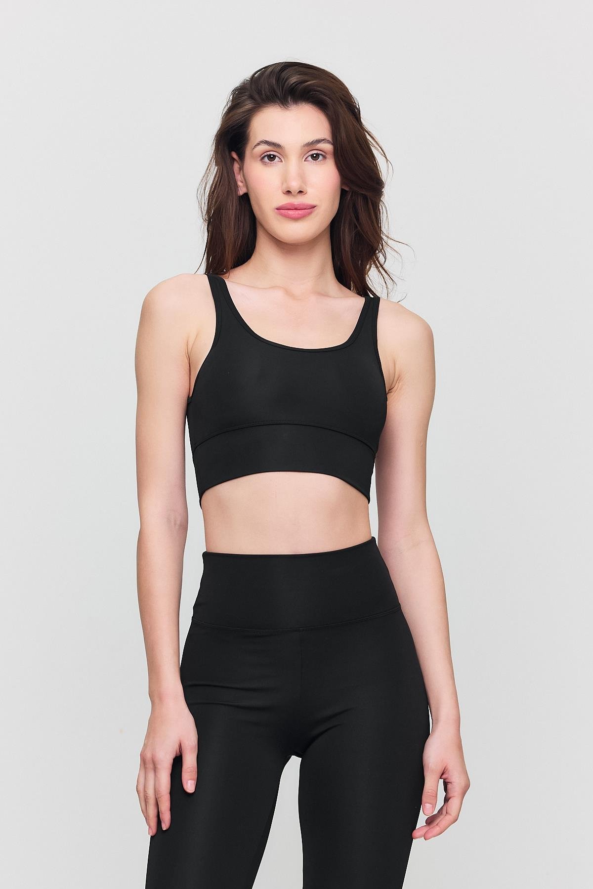 Kadın Toparlayıcı Pedli Siyah Spor Bra