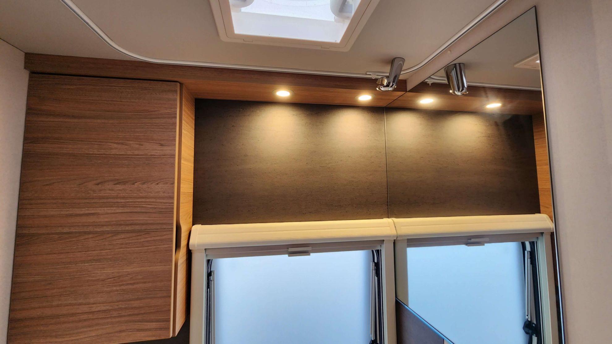 Weinsgberg CaraOne 550 UK