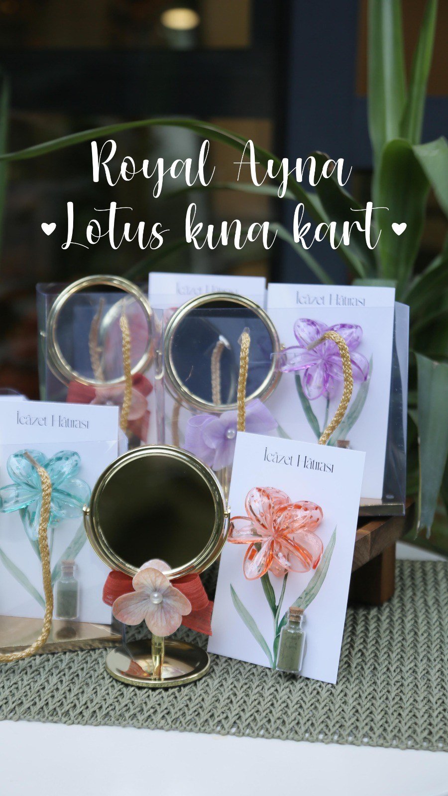 Gold Ayaklı Ayna Lotus Kına Seti