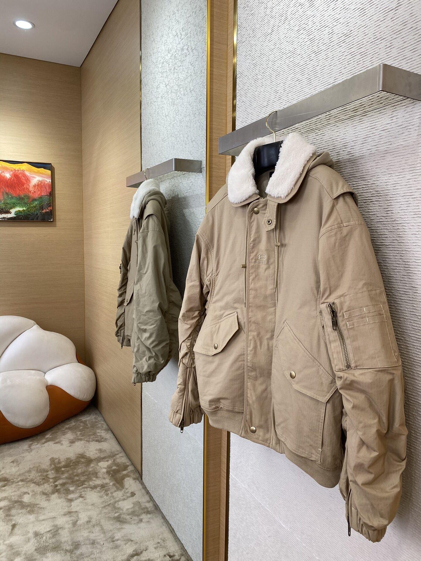 Balenciaga Padded Bomber Jacket – Quilted & Insulated Fit Balenciaga
