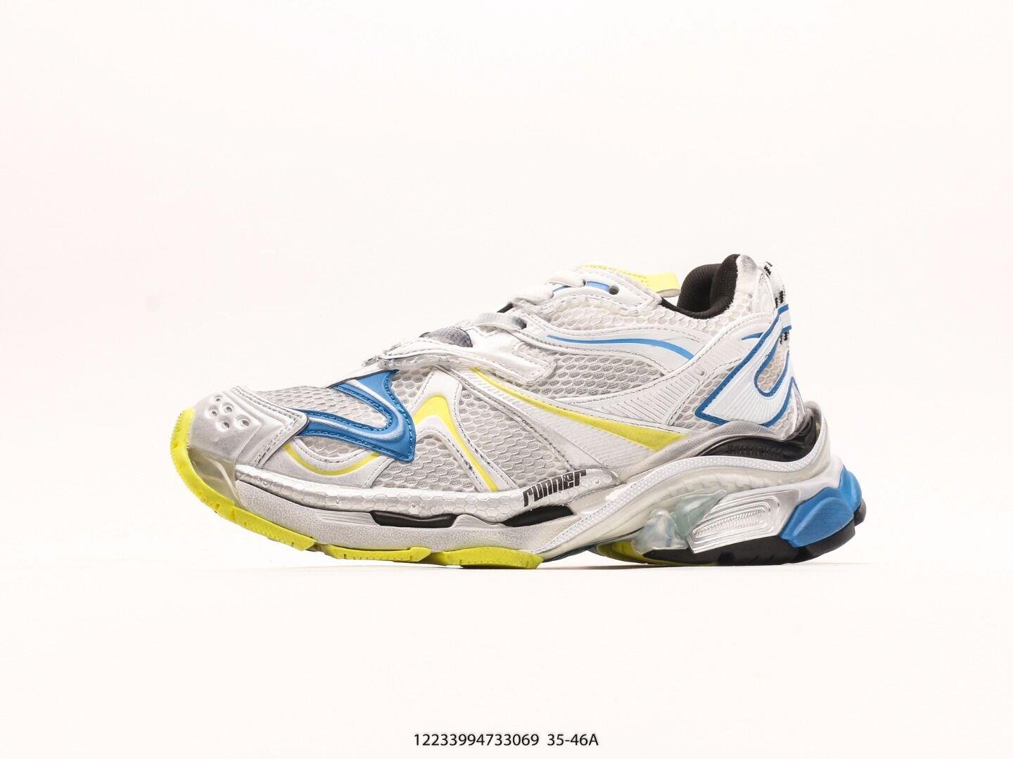 Balenciaga Runner 7.0 Sneakers – Vintage Meets Modern Balenciaga