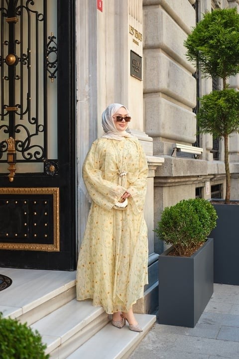 AY ÇİÇEĞİ GOLD SÜS DETAYLI ELBİSE