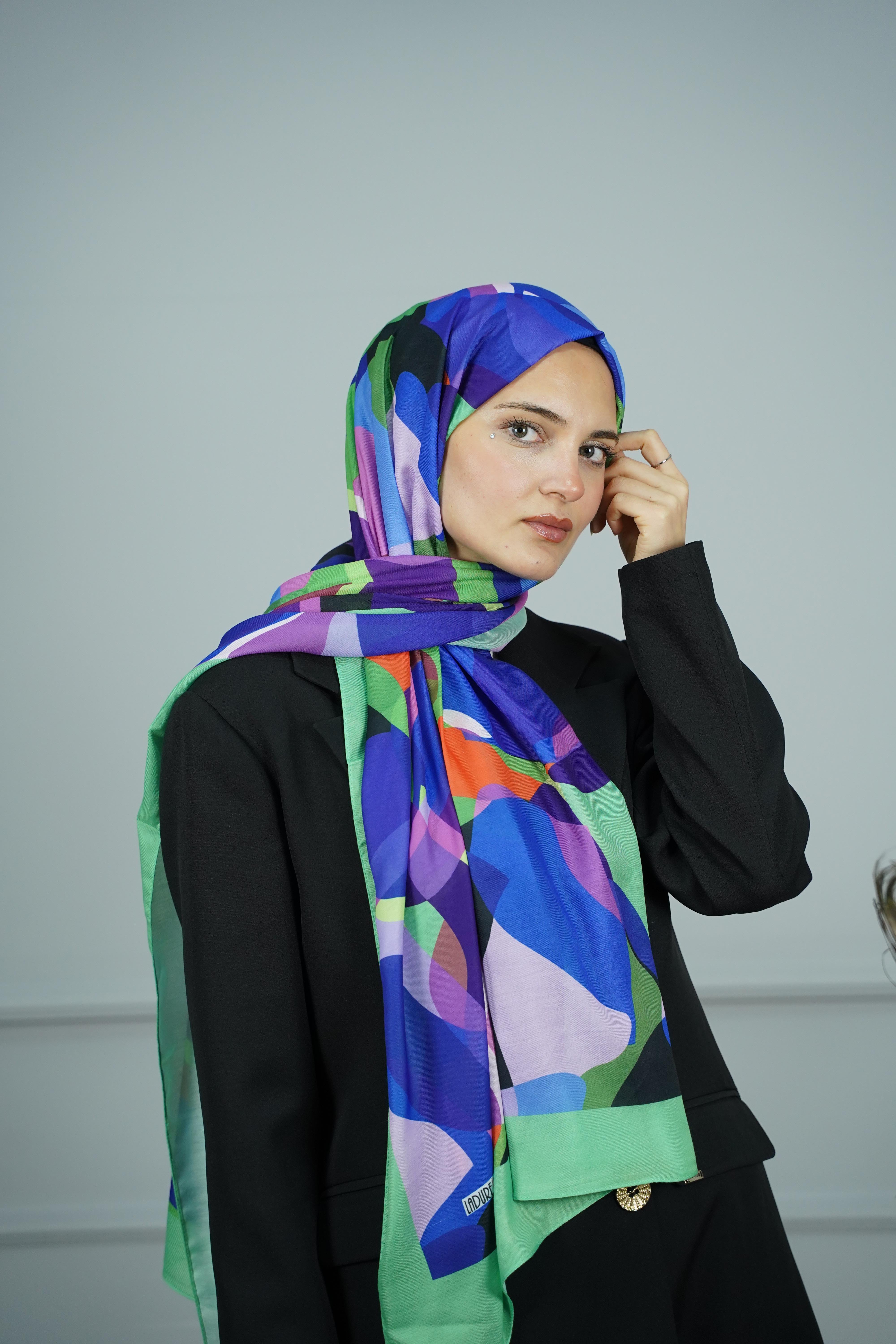 LADURE İPEK ŞAL