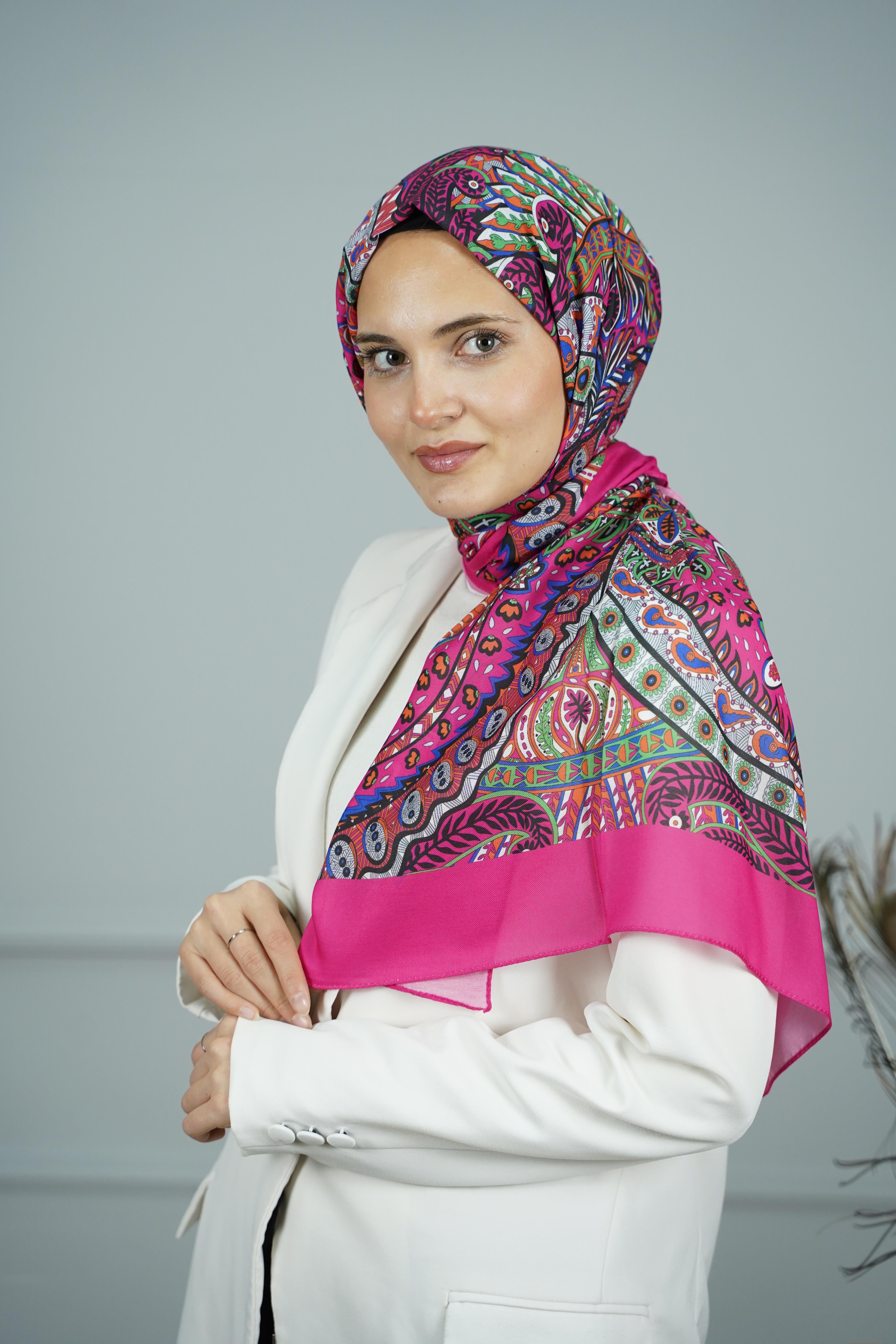 LADURE İPEK ŞAL