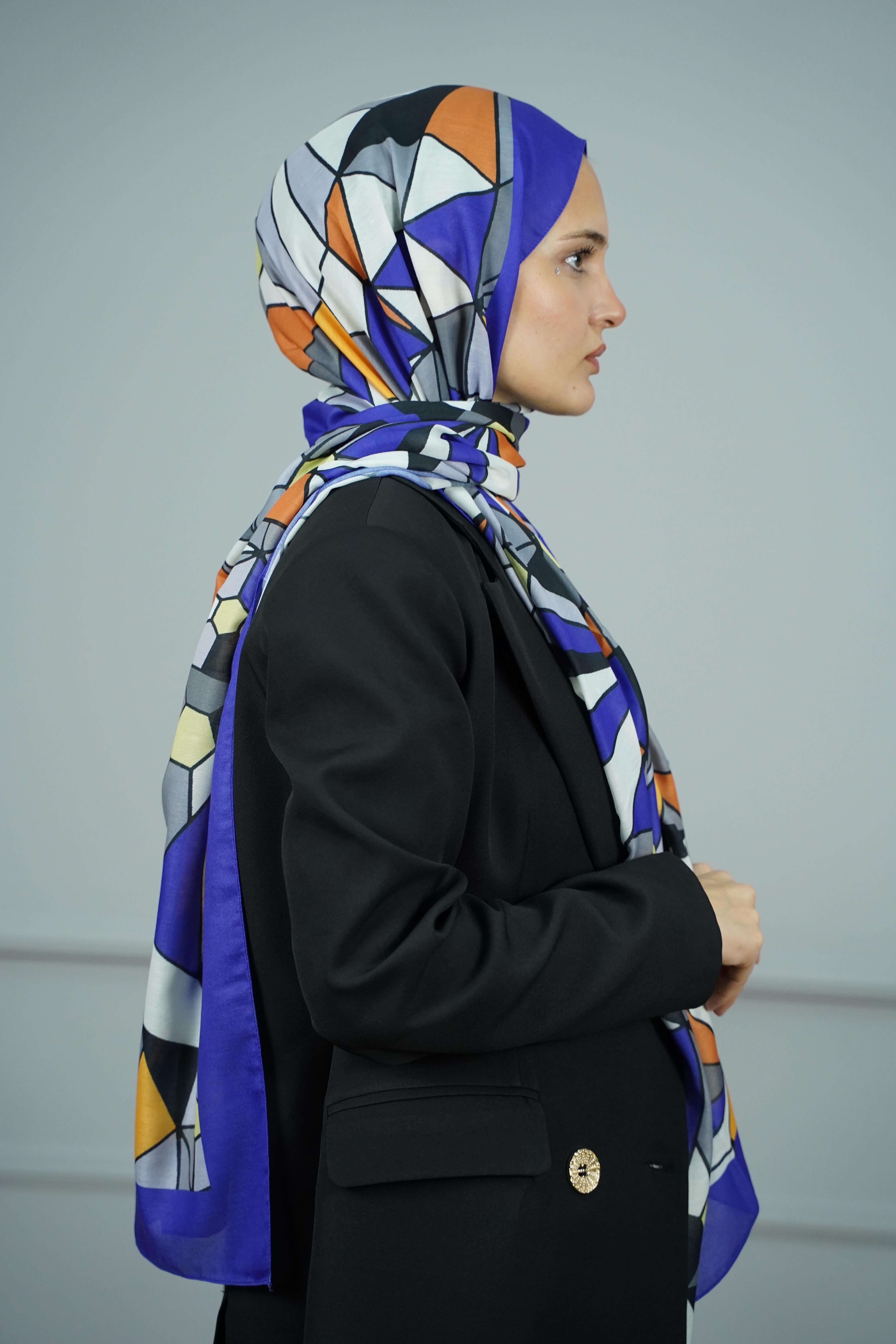 LADURE İPEK ŞAL