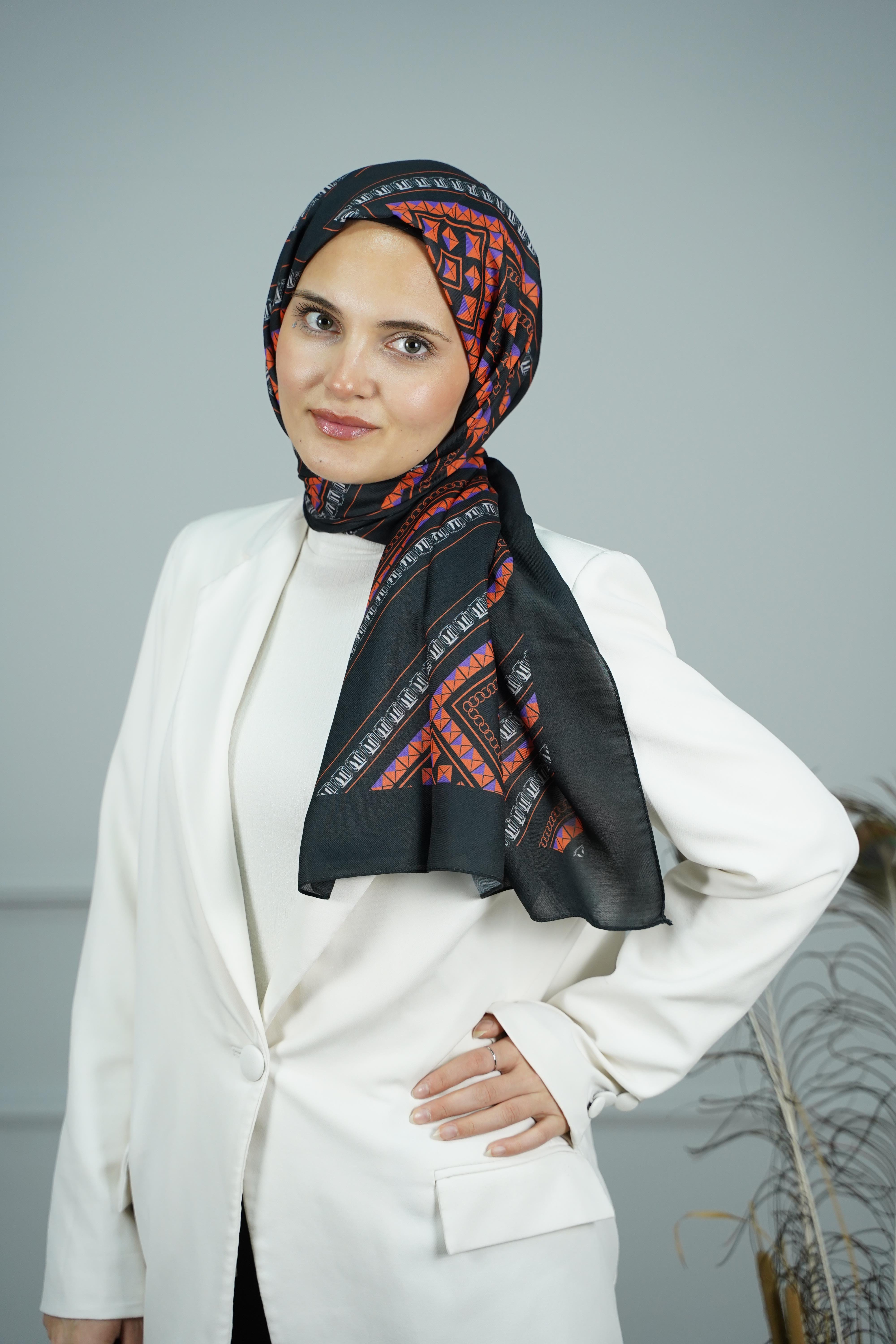 LADURE İPEK ŞAL