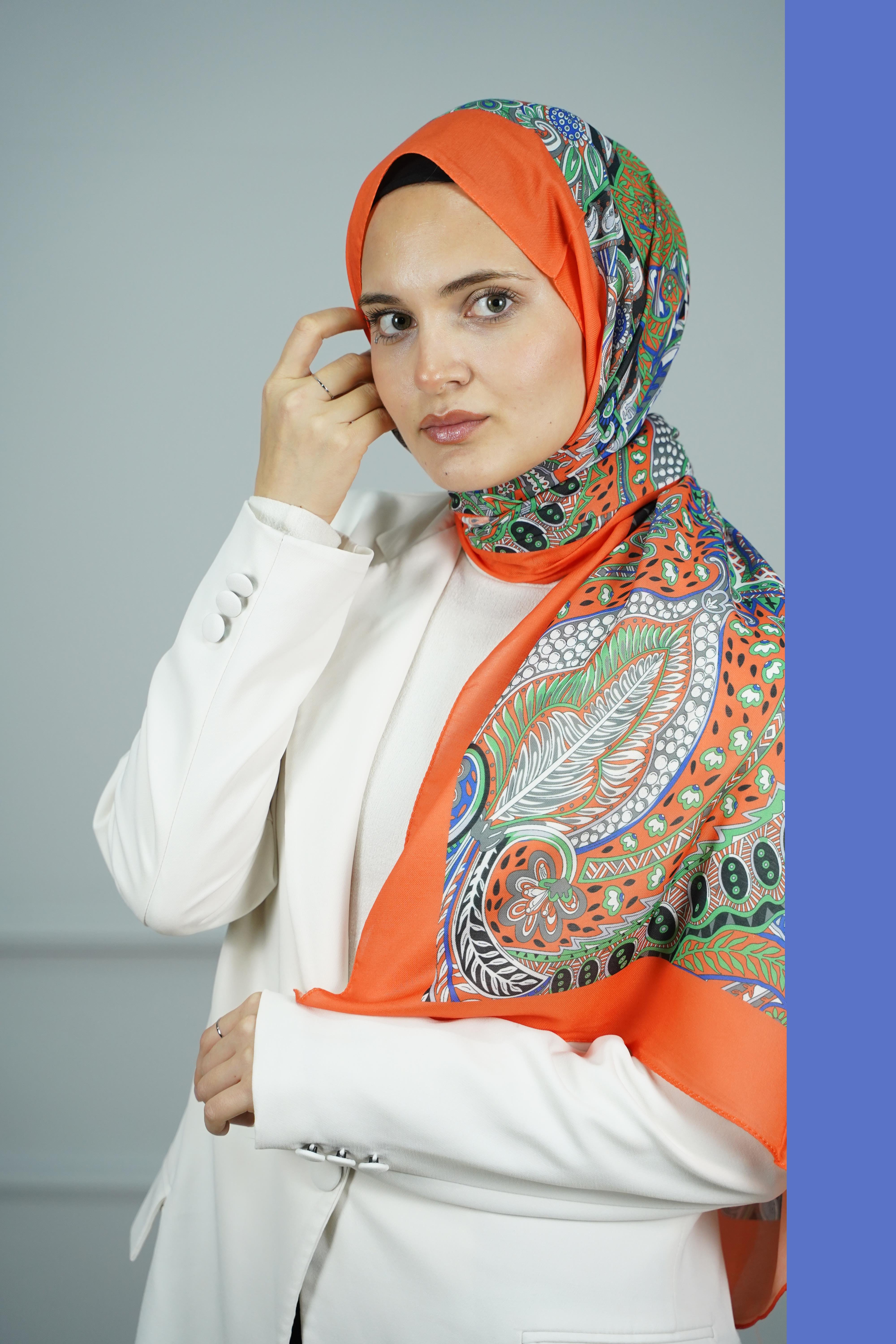 LADURE İPEK ŞAL