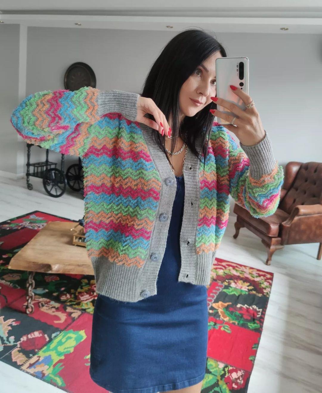 NEFİSE HIRKA
