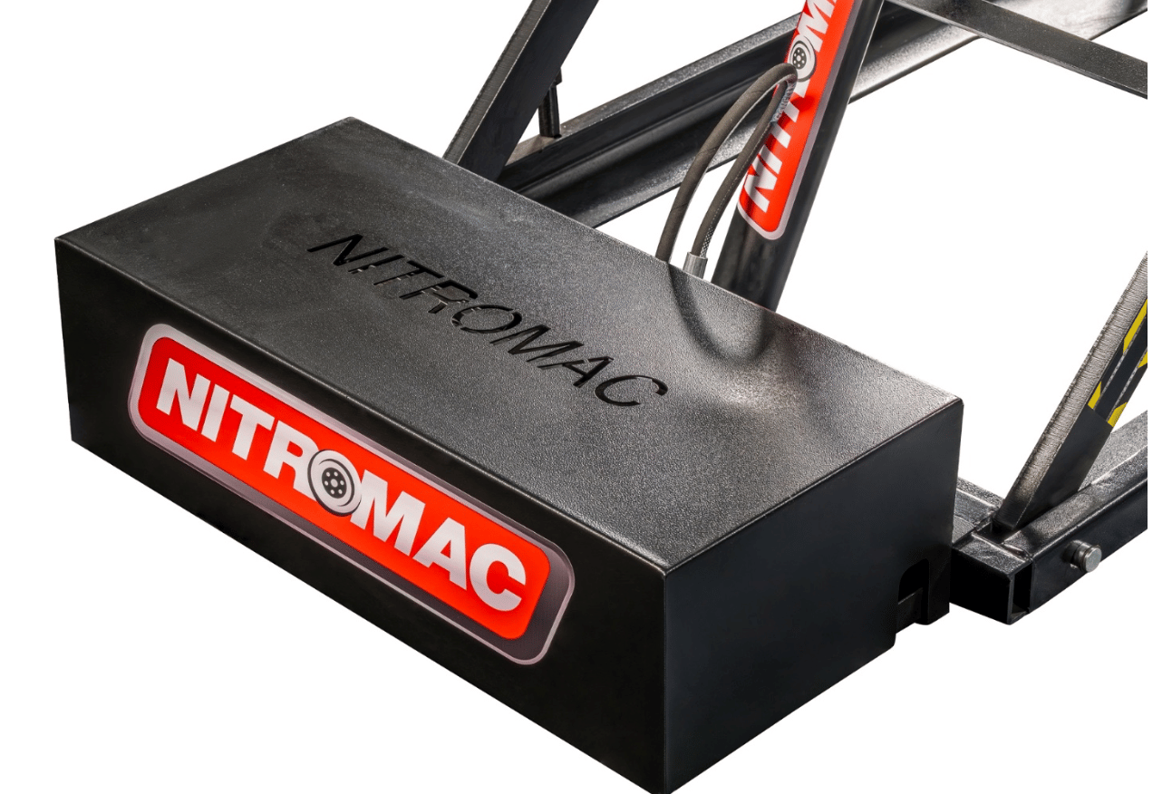 Nitromac SS750 PRO — Tam Otomatik Motosiklet Bakım Lifti