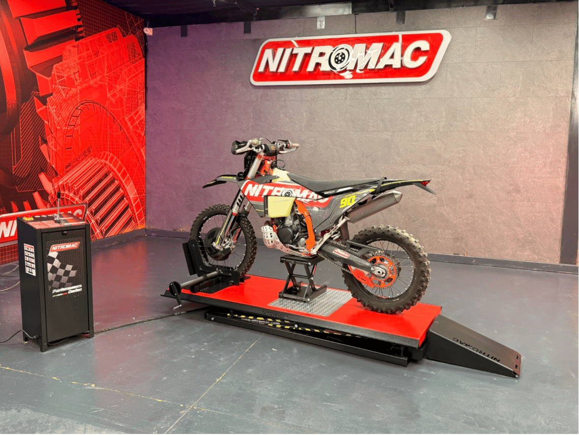 SS500-Elektrohidrolik Makaslı Platform Moto Lift