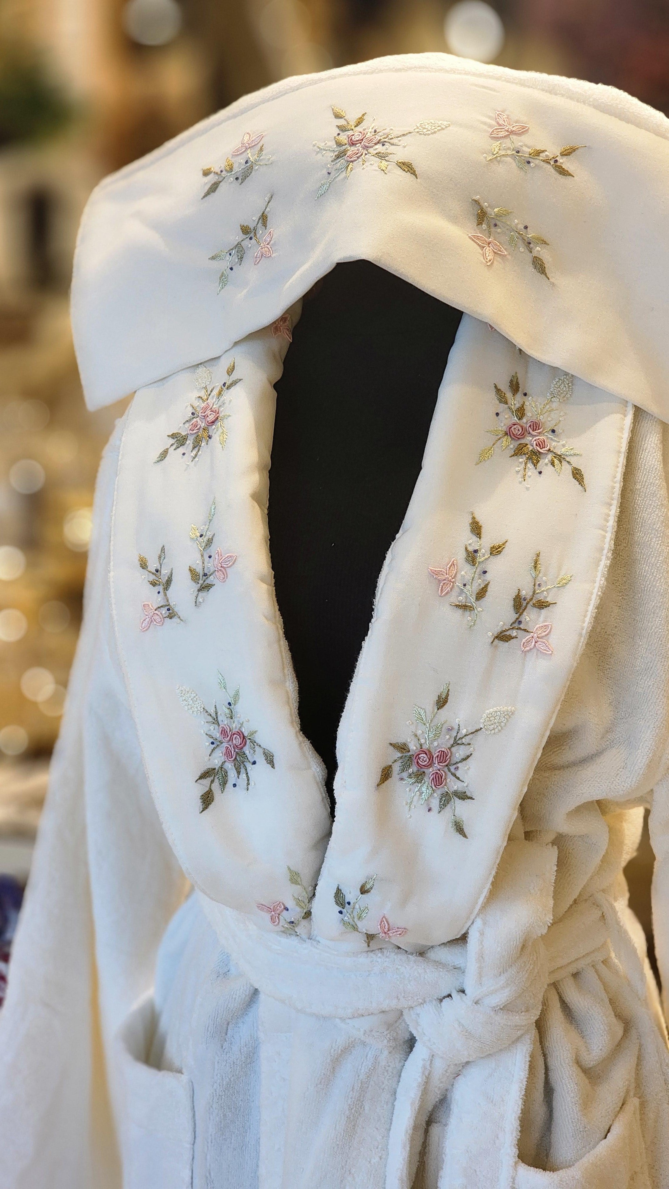 Rokokolu Bornoz Seti