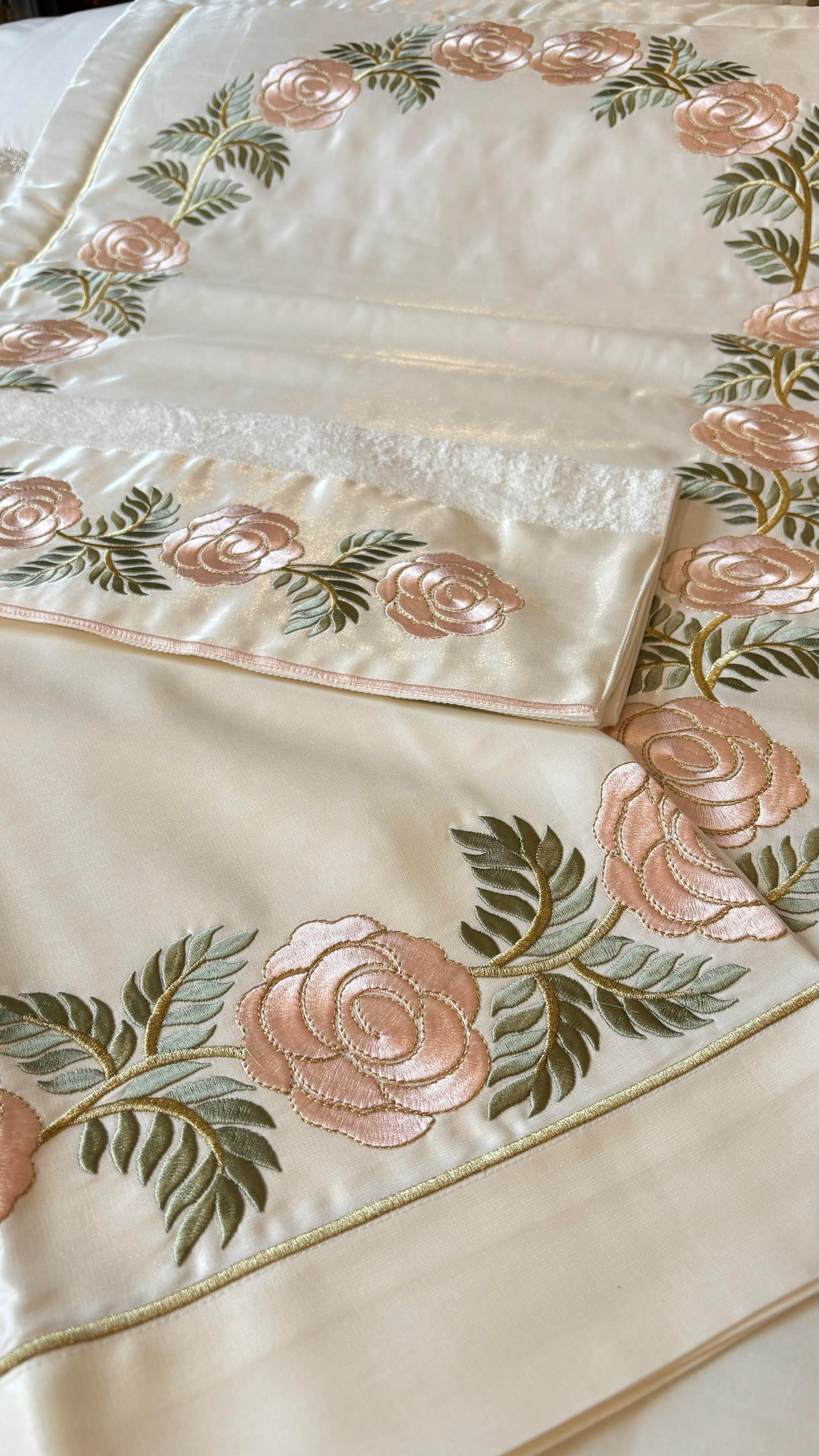 Sultan Çiçeği Seccade Bohça Seti 