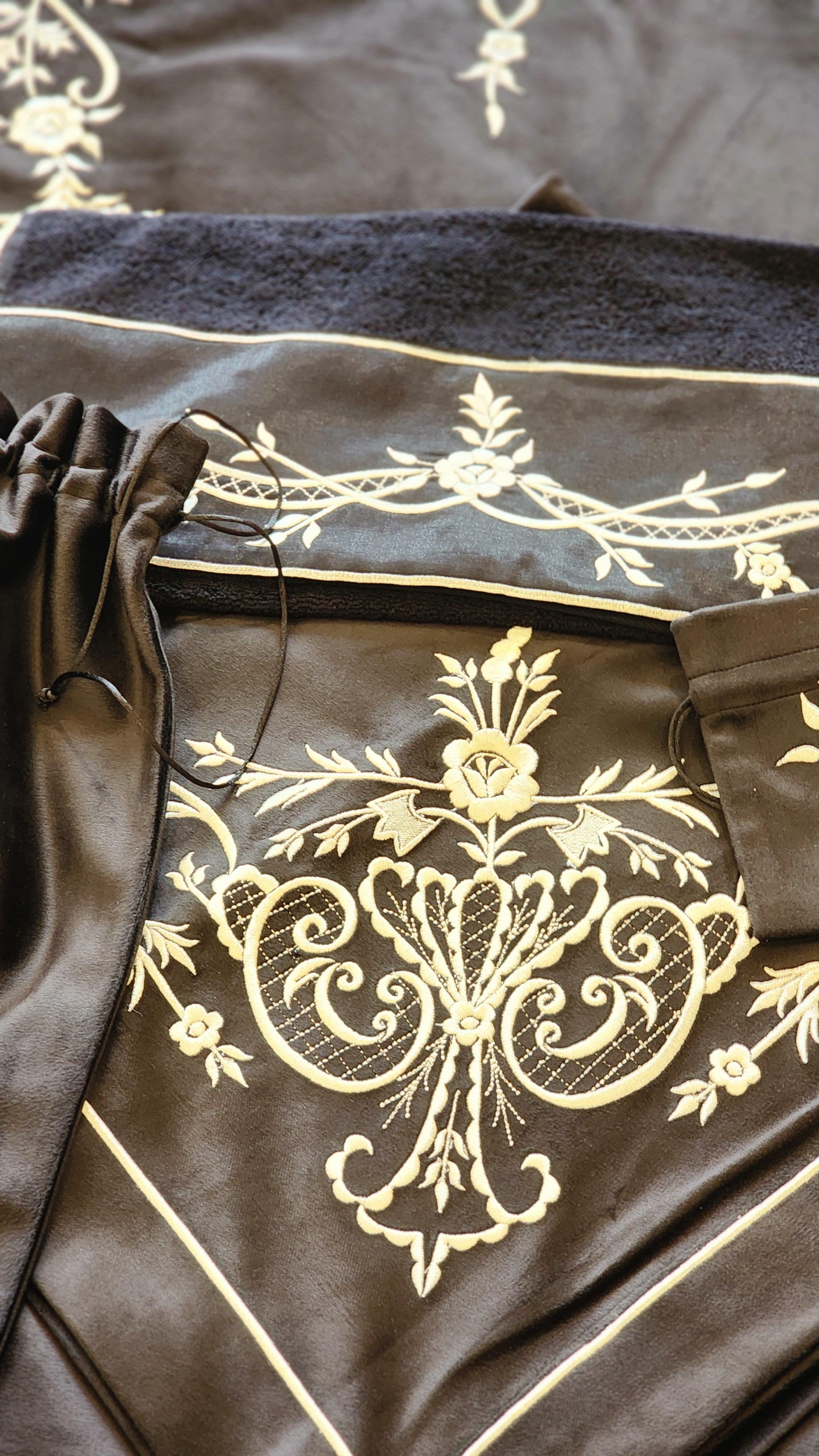 Zerafet Seccade Bohça Seti 