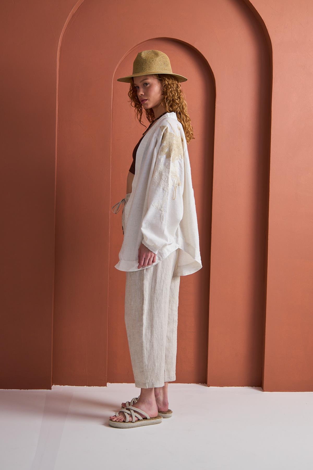 Keten Karışımlı Nakışlı Oversize Kimono