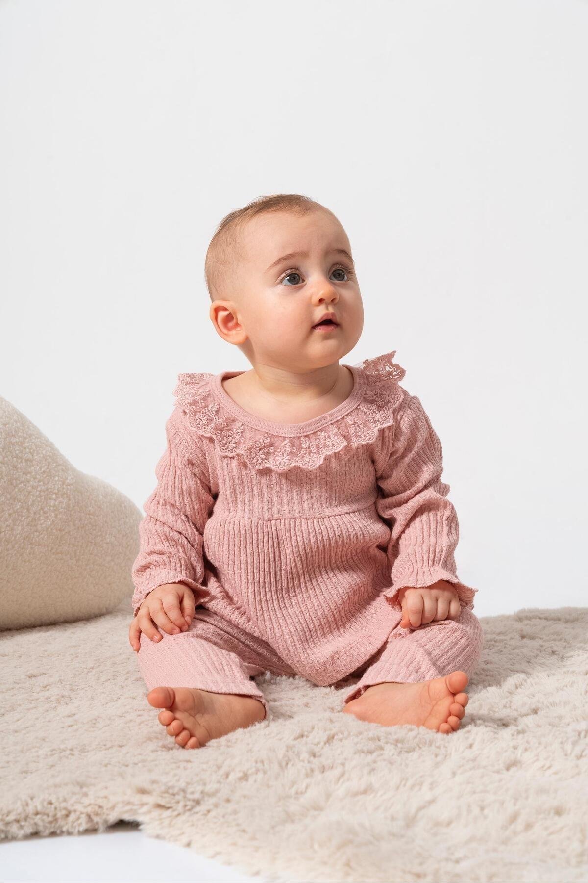 %100 PAMUK KENDİNDEN DESEN KUMAŞ KIZ BEBEK 2'Lİ TAKIM