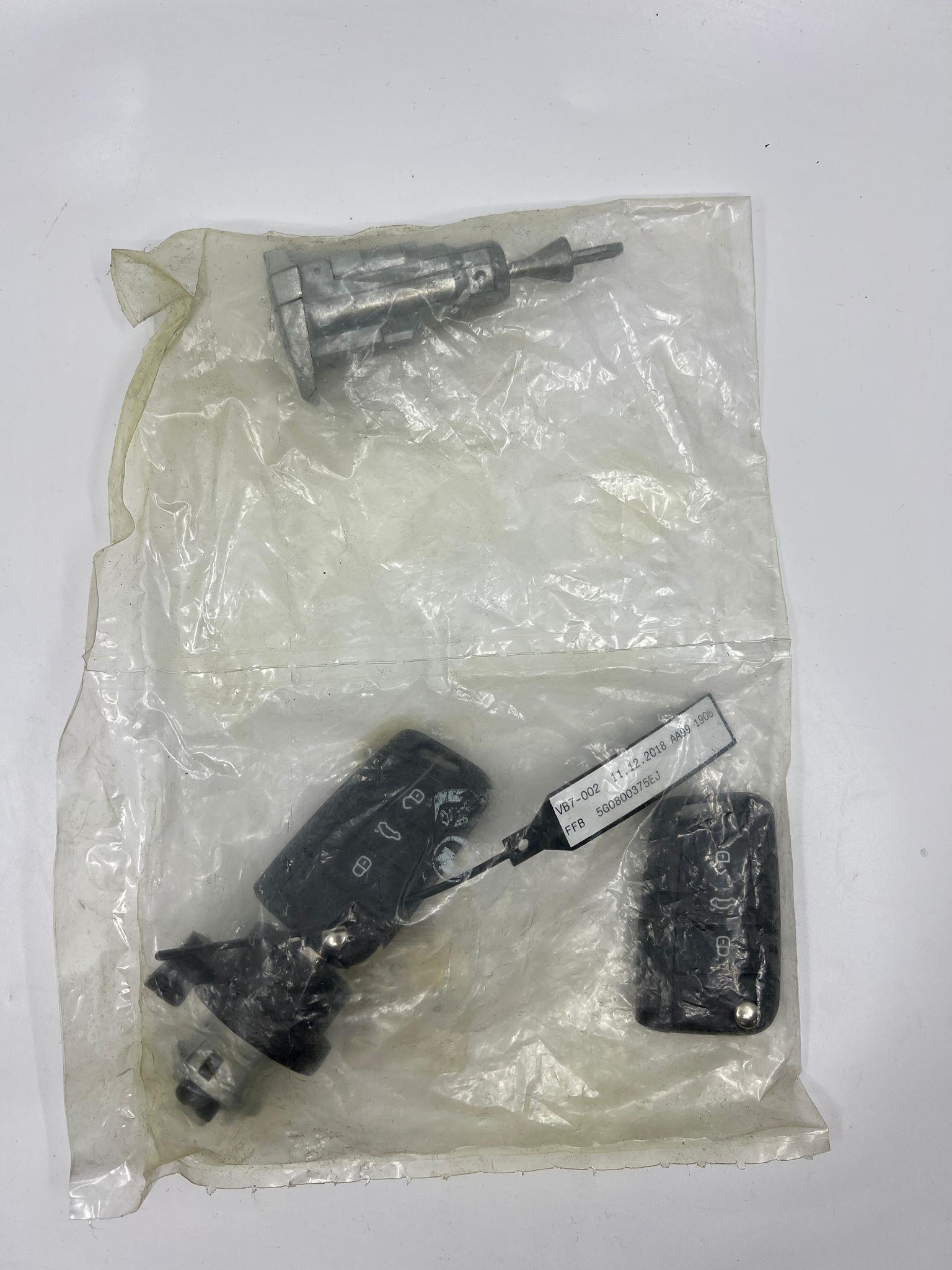 Audi Anahtar Kilit Seti 4F9 800 375 AD 