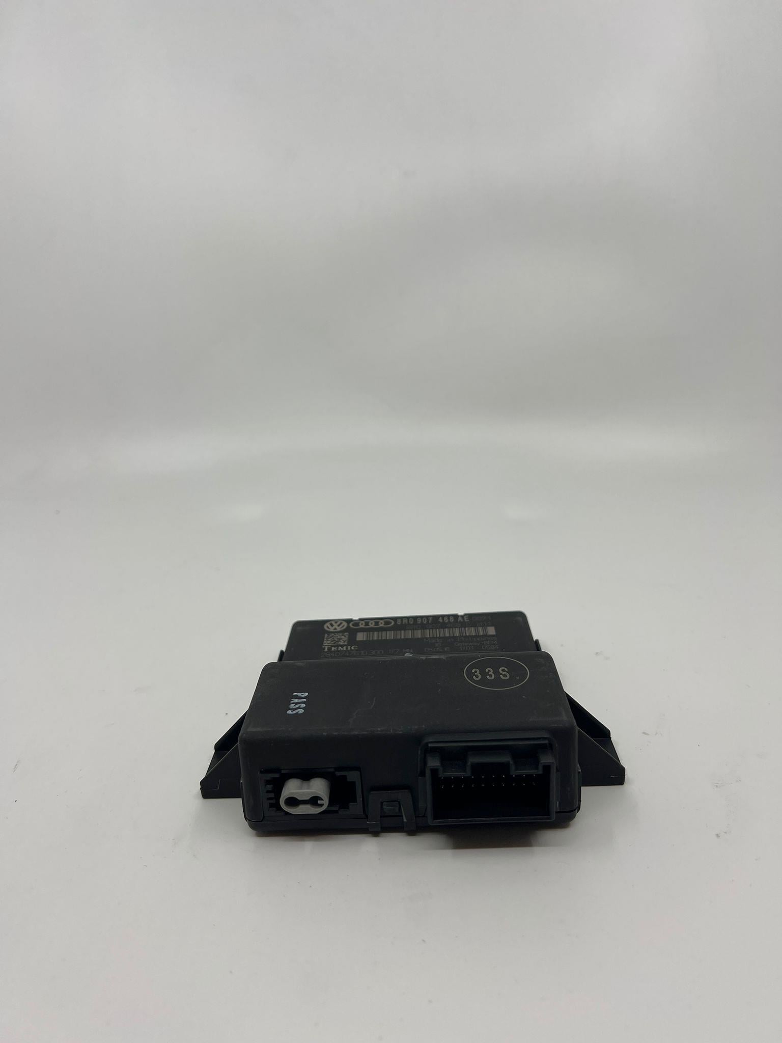 Audi Gateway 8R0 468 AE